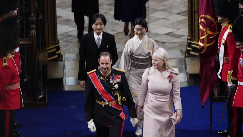 Va urca pe tron în viitor, dar se luptă cu o boală cronică la doar 52 de ani. Cine e Prințesa care va ieși din vizorul public