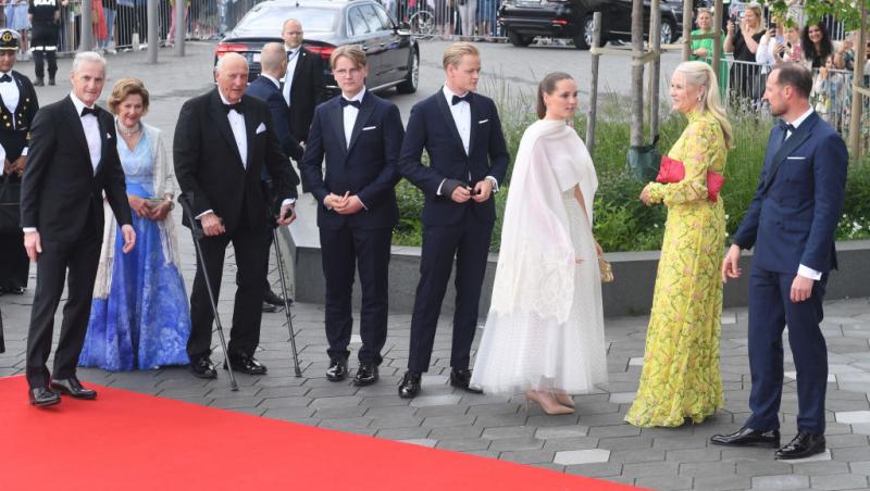 Va urca pe tron în viitor, dar se luptă cu o boală cronică la doar 52 de ani. Cine e Prințesa care va ieși din vizorul public