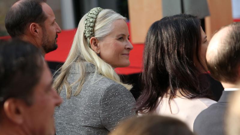 Va urca pe tron în viitor, dar se luptă cu o boală cronică la doar 52 de ani. Cine e Prințesa care va ieși din vizorul public