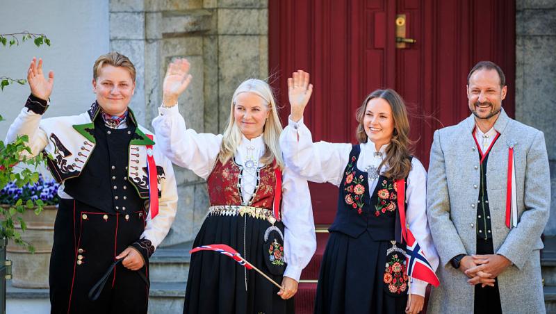 Va urca pe tron în viitor, dar se luptă cu o boală cronică la doar 52 de ani. Cine e Prințesa care va ieși din vizorul public