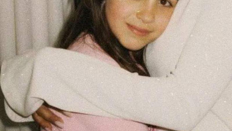 Cristina Ștefania, fotografia din copilărie care i-a înduioșat pe fani. Cum arăta frumoasa artistă când era doar o puștoaică