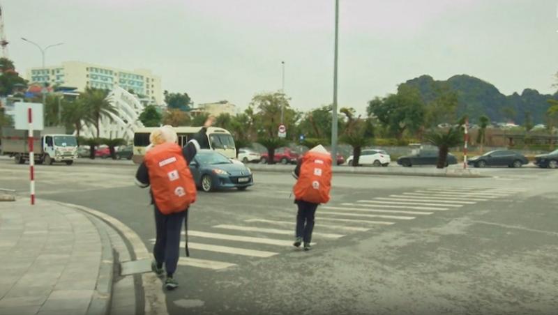 Asia Express sezonul 8, 28 septembrie 2025. Autostopul, o adevărată provocare în prima zi din Vietnam. La ce strategii au apelat