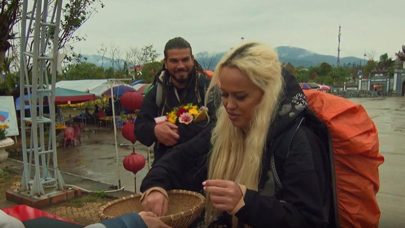 Asia Express sezonul 8, 28 septembrie 2025. Două echipe au ajuns la Irina Fodor, dar jocul nu s-a oprit. Ce a urmat la templu