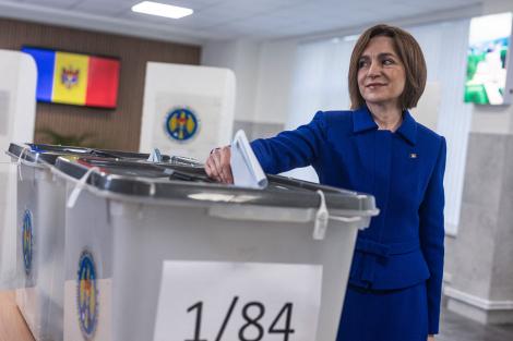 Rezultate alegeri parlamentare 2025: Partidul Acțiune și Solidaritate câștigă scrutinul cu peste jumătate din voturi