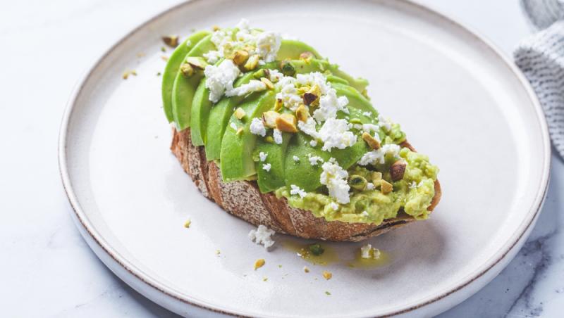 5 idei de gustări pentru copii la școală