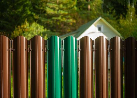 (P) De ce să alegi șipcă metalică de gard de 1,5 m