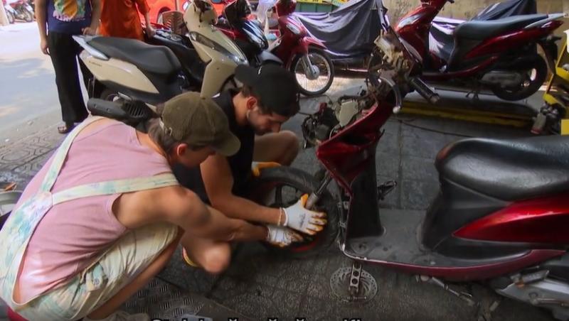 Jurnal de călătorie Asia Express, episodul 11. Emil Rengle și Alejandro, despre cele mai intense momente de pe Drumul Eroilor