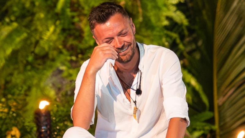 Finala Insula Iubirii 2025. Cu cine a plecat Marius Avram de pe insulă. Ce s-a întâmplat la Bonfire în ultimul moment