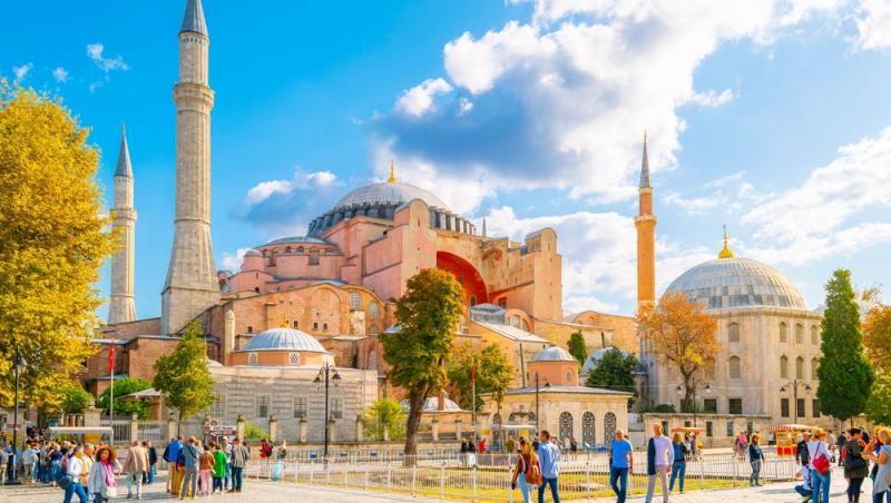 Pățania unei românce a stârnit controverse în online. Prin ce a trecut la un hotel de 5 stele: „Ce dovezi aveți”