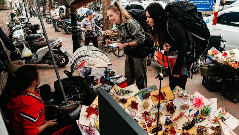 Asia Express-Drumul Eroilor ajunge în Hanoi. Concurenții se luptă azi pentru imunitatea mică. Emisiunea, lider detaşat de audiență