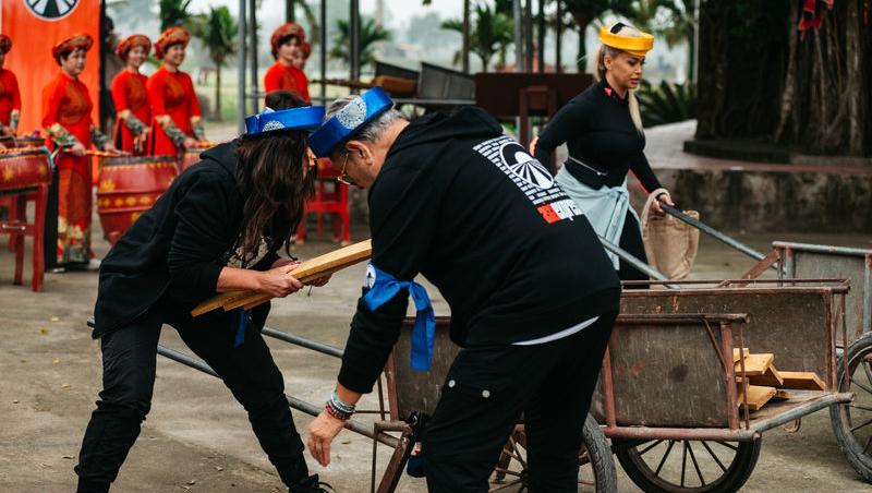 Asia Express sezonul 8, 30 septembrie 2025. Cine a câștigat jocul de amuletă. Doar două echipe au avut șansa să participe