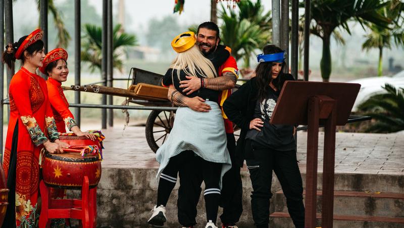 Asia Express sezonul 8, 30 septembrie 2025. Cine a câștigat jocul de amuletă. Doar două echipe au avut șansa să participe