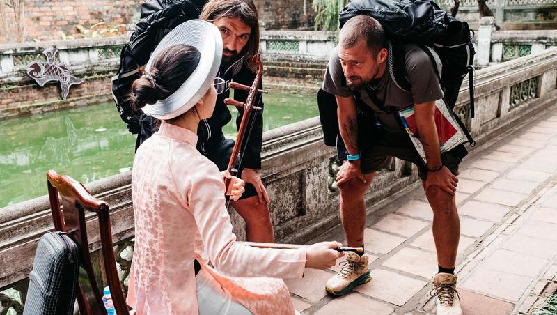 Asia Express sezonul 8, 30 septembrie 2025. Cine a câștigat imunitatea mică din etapa patru. Întorsătură de situație în cursă