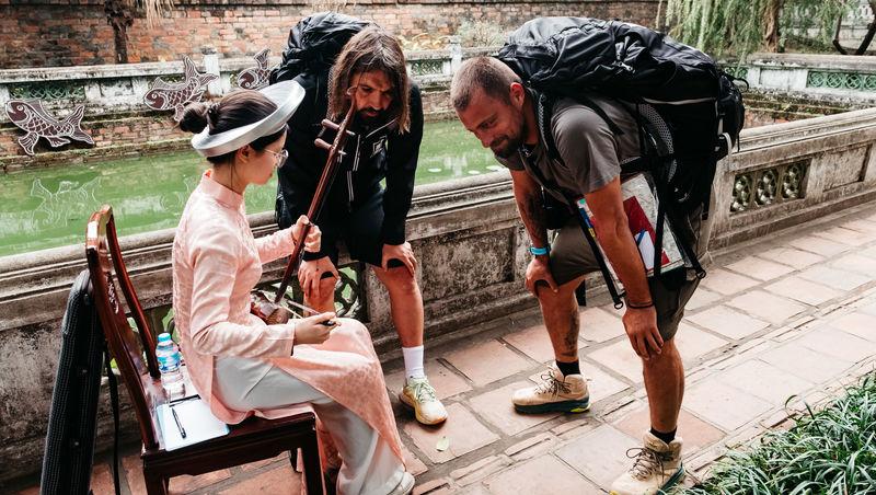 Asia Express sezonul 8, 30 septembrie 2025. Cine a câștigat imunitatea mică din etapa patru. Întorsătură de situație în cursă