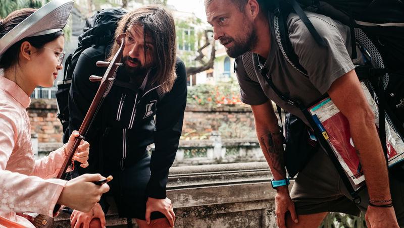 Asia Express sezonul 8, 30 septembrie 2025. Cine a câștigat imunitatea mică din etapa patru. Întorsătură de situație în cursă