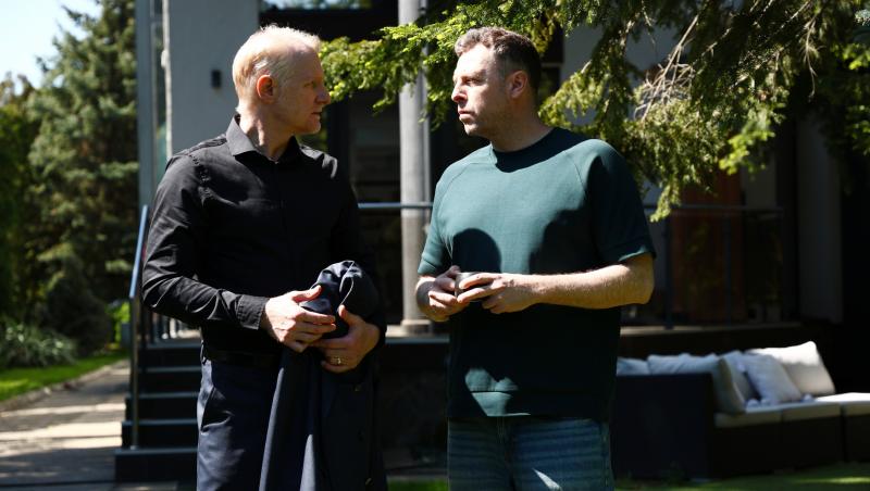 Ana, Mi-ai fost scrisă în ADN, 4 septembrie 2025. Victoria îi zice lui George ce s-a întâmplat cu ea și sora geamănă. Decizia Anei