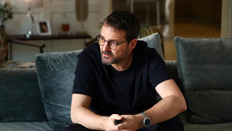 Ana, Mi-ai fost scrisă în ADN, 4 septembrie 2025. Victoria îi zice lui George ce s-a întâmplat cu ea și sora geamănă. Decizia Anei