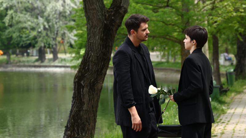 Ana, Mi-ai fost scrisă în ADN, 4 septembrie 2025. Victoria îi zice lui George ce s-a întâmplat cu ea și sora geamănă. Decizia Anei