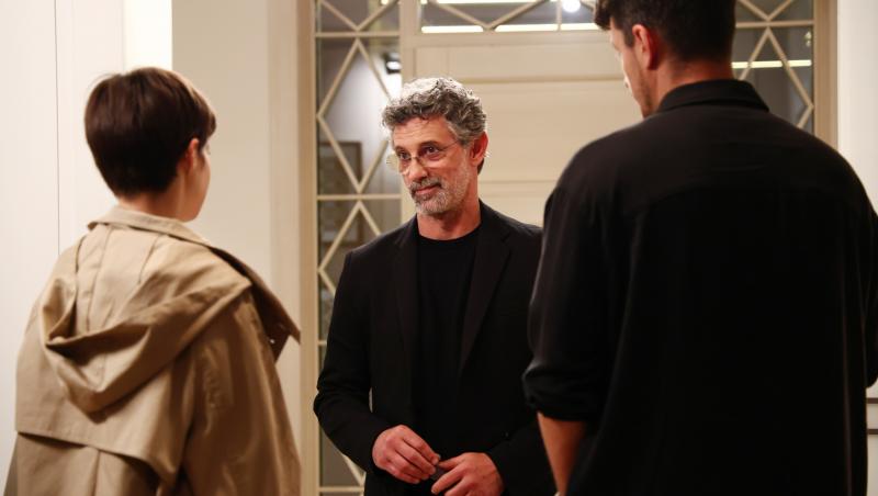 Ana, Mi-ai fost scrisă în ADN, 4 septembrie 2025. Victoria îi zice lui George ce s-a întâmplat cu ea și sora geamănă. Decizia Anei