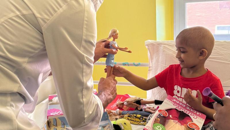 Chef Richard a gătit pentru copiii bolnavi de cancer: ”A fost o experiență răscolitoare, care nu se poate compara cu nimic”