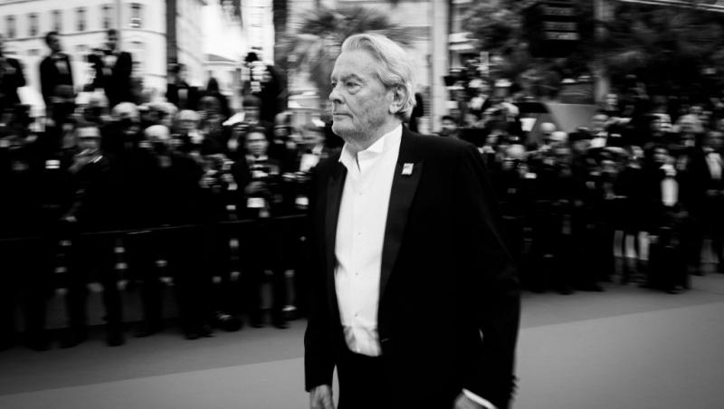 Copiii lui Alain Delon se ceartă pe moștenirea lăsată de faimosul actor. Ce mai au de împărțit la un an de la moartea tatălui lor