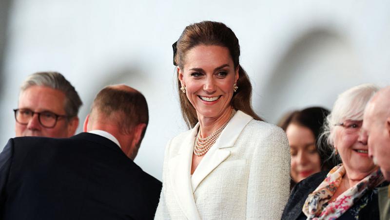 Kate Middleton, schimbare de look la începutul toamnei. Cum a apărut soția Prințului William la cea mai recentă vizită regală