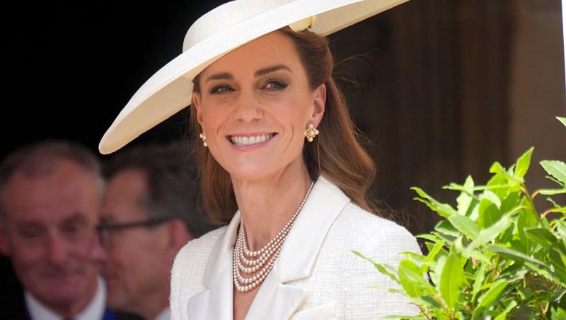 Kate Middleton, schimbare de look la începutul toamnei. Cum a apărut soția Prințului William la cea mai recentă vizită regală