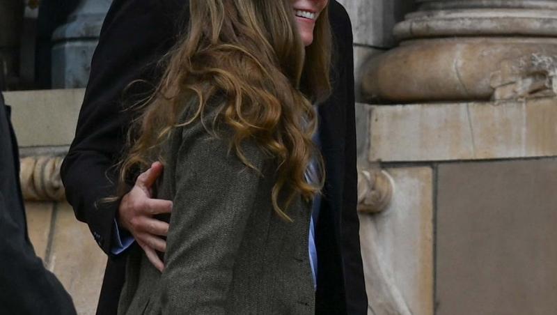 Kate Middleton, schimbare de look la începutul toamnei. Cum a apărut soția Prințului William la cea mai recentă vizită regală