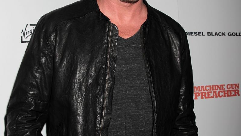 Actorul Gerard Butler, noi controverse după ce a apărut purtând verighetă. Fanii au speculat o nuntă secretă cu Morgan Brown