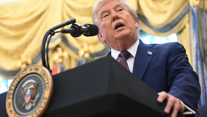 Detaliul observat de internauți la Donald Trump, după lunga lui absență: „Nu este el. E o dublură”. Ce l-ar fi dat de gol