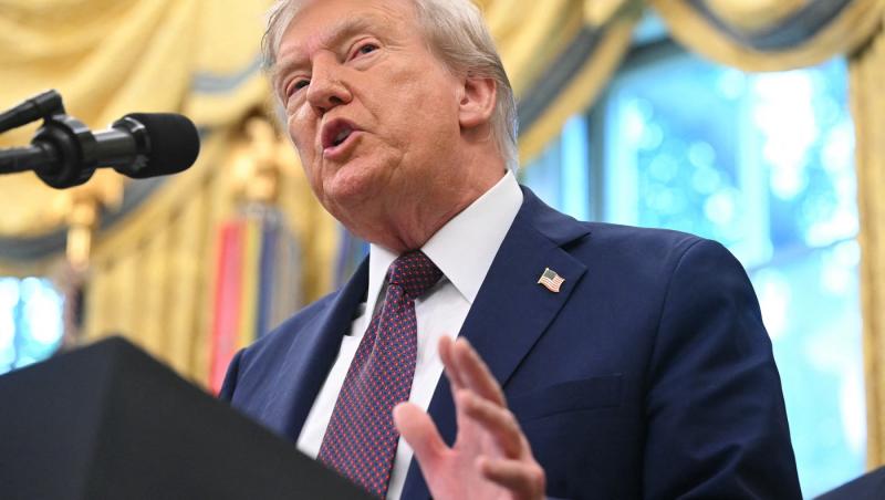 Detaliul observat de internauți la Donald Trump, după lunga lui absență: „Nu este el. E o dublură”. Ce l-ar fi dat de gol