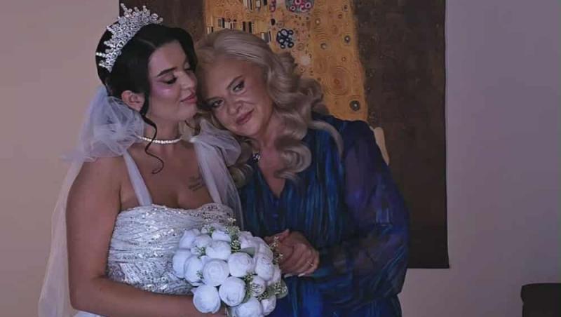 Mireasa, sezon 7. Dima și Sabrina s-au căsătorit religios. Cum a arătat ea în rochie de mireasă și cine le-a fost alături mirilor