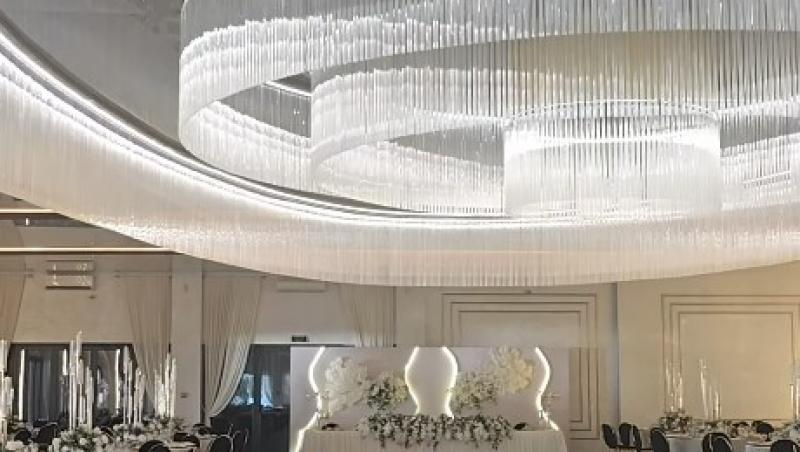 Mireasa, sezon 7. Dima și Sabrina s-au căsătorit religios. Cum a arătat ea în rochie de mireasă și cine le-a fost alături mirilor