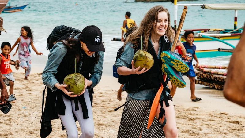 Un început spectaculos de cursă la Asia Express – Drumul Eroilor, astăzi, de la ora 20:00, la Antena 1