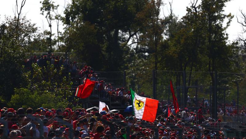 Urmărește acum cursa din Formula 1™ pentru Marele Premiu al Italiei. Spectacolul de la Monza e LIVE pe Antena 1 și în AntenaPLAY
