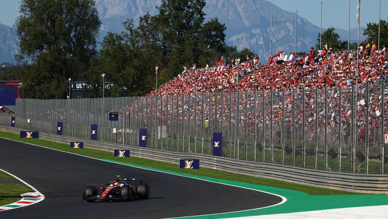 Urmărește acum cursa din Formula 1™ pentru Marele Premiu al Italiei. Spectacolul de la Monza e LIVE pe Antena 1 și în AntenaPLAY