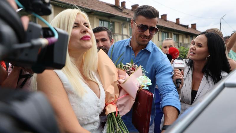 Elena Udrea, alături de fiica ei în prima zi de școală: „Rugăciunile mele au fost ascultate”. Imagini emoționante