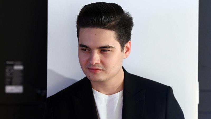 Motivul pentru care Selly și iubita lui, Smaranda, au petrecut Revelionul acasă. Cum s-au lăsat pozați de Anul Nou