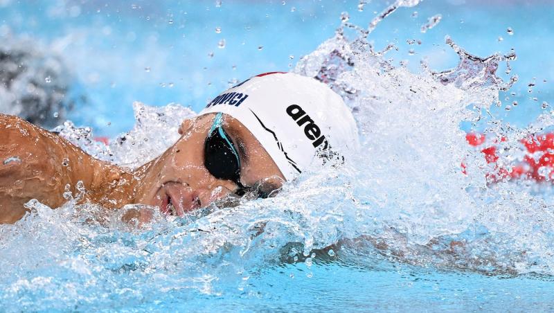 David Popovici a primit titlul de cel mai bun înotător din Europa în 2025. Cum au reacționat fanii sportivului