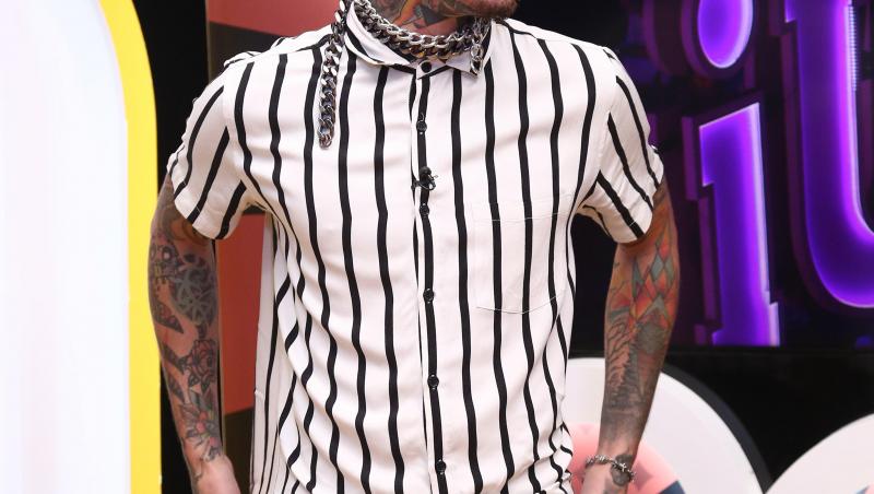 Zanni a ajuns pe patul de spital. La ce intervenție a apelat și cum s-a lăsat pozat: „Multă sănătate!”