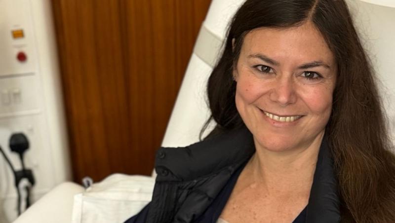 O femeie se simțea rău și a crezut că e doar balonată după mesele copioase din concediu. Ce diagnostic crunt i-au pus medicii