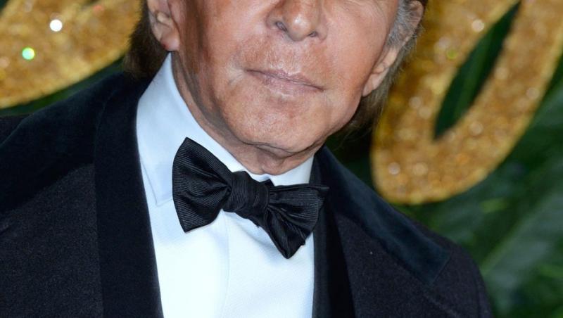Cine va moșteni averea de 1,5 miliarde dolari a celebrului designer Valentino Garavani. Designerul a murit la vârsta de 93 de ani