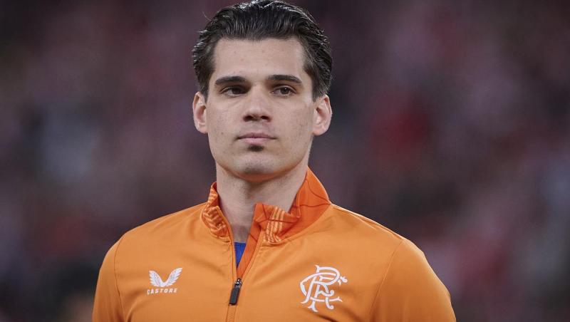 Fiul lui Ianis Hagi a împlinit cinci luni. Ce imagine înduioșătoare a publicat Elena Hagi cu băiețelul lor