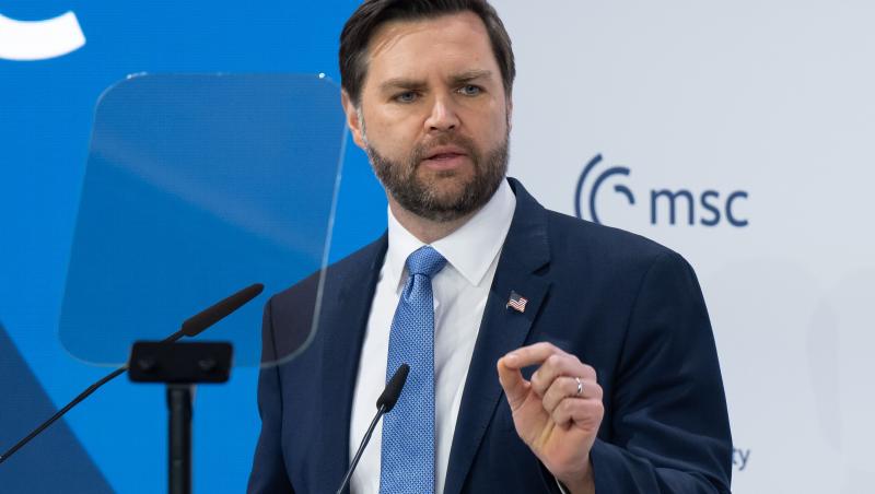 J. D. Vance, tată pentru a patra oară.Cum au dezvăluit vicepreședintele american și soția sa sexul bebelușului și când se va naște