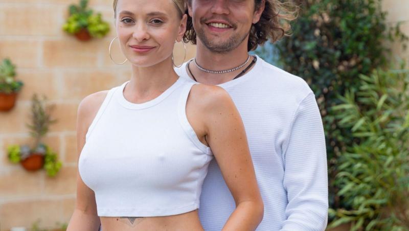 Câți bani scoate din buzunar Anca Țurcașiu pentru a sta două luni în Thailanda. Cum arată în costum de baie la 55 de ani