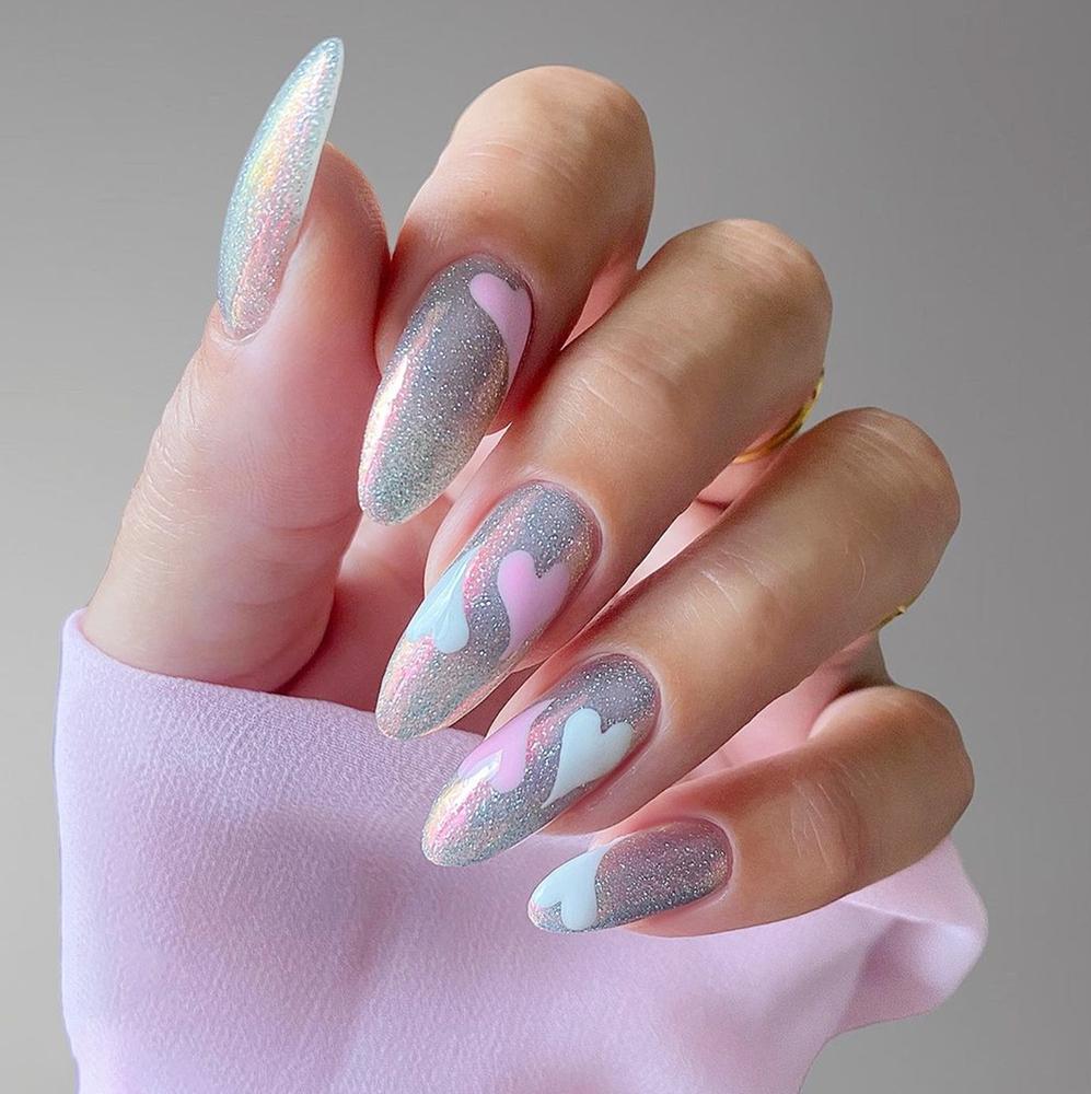 11 Tipuri de manichiură: ce sunt, cum se fac și cum să alegi manichiura perfectă pentru unghiile tale