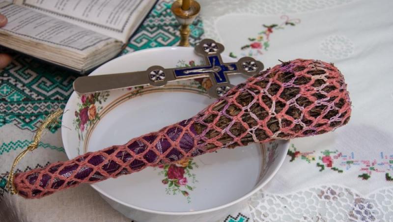 Postul negru din Ajunul Bobotezei: semnificații si tradiții. Obiceiuri populare pentru data de 5 ianuarie