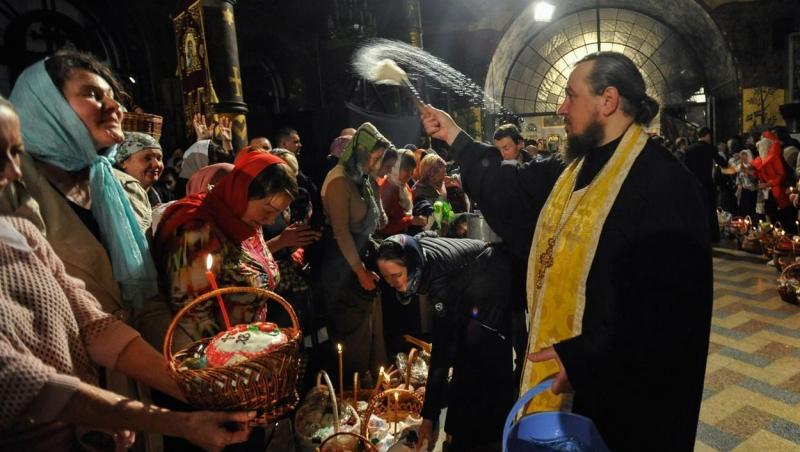 Postul negru din Ajunul Bobotezei: semnificații si tradiții. Obiceiuri populare pentru data de 5 ianuarie