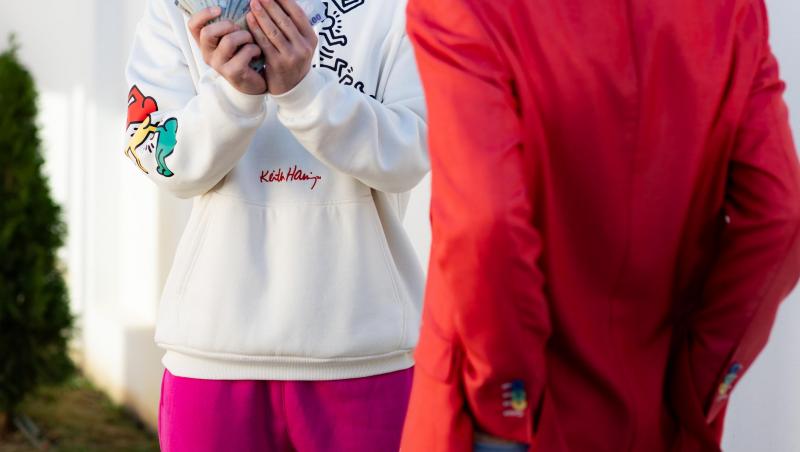 Răzvan Alexe a devenit tată de curând. Primele imagini cu actorul și bebelușul. Cum se descurcă în noua postură