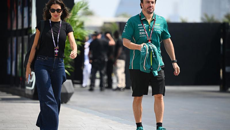 Fernando Alonso se pregătește de venirea pe lume a primului său copil. Cum au fost surprinși pilotul și partenera sa